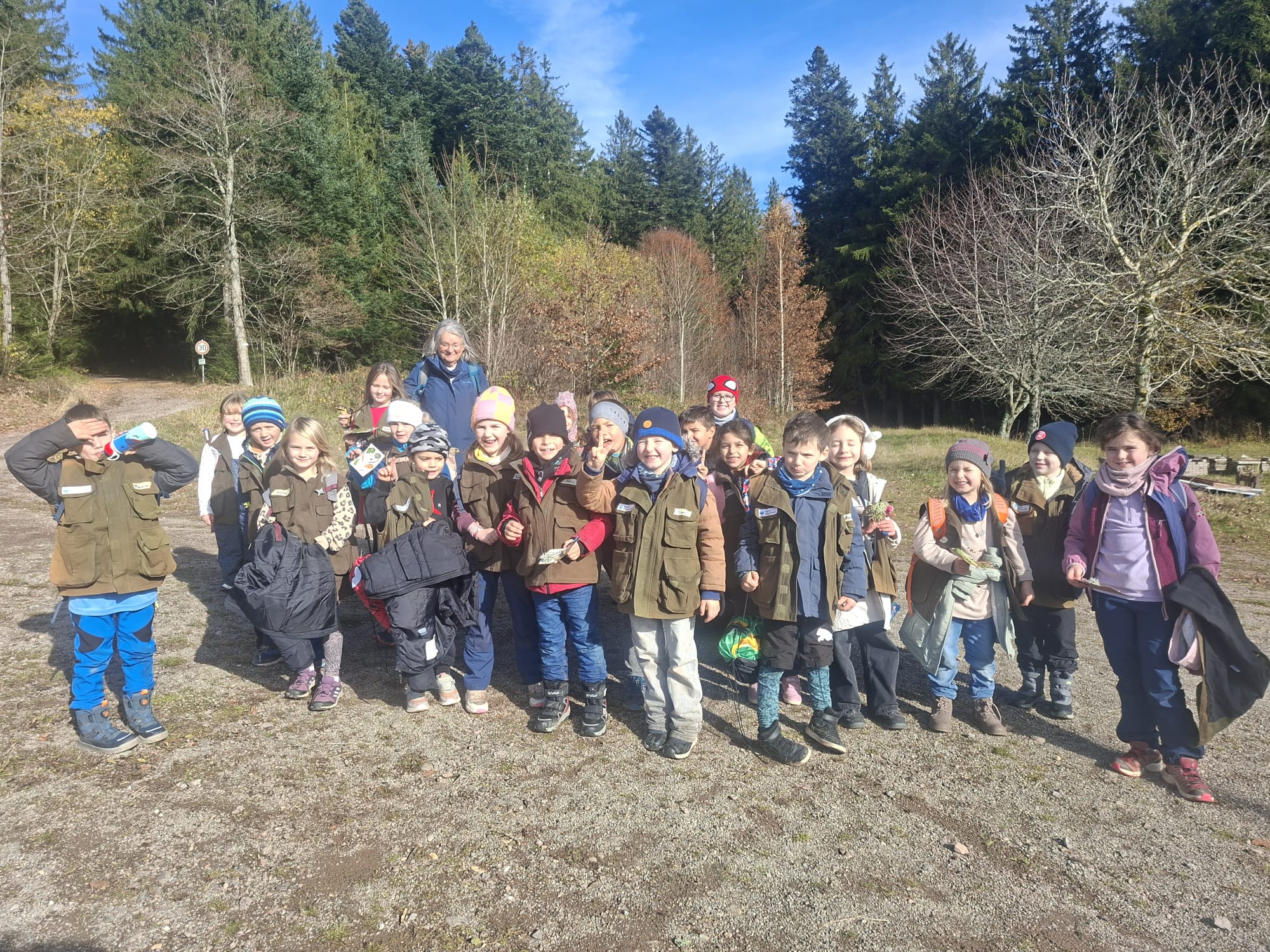 10.11.2026 - Klasse 1/2: Mit den Entdeckerwesten im Naturpark unterwegs
